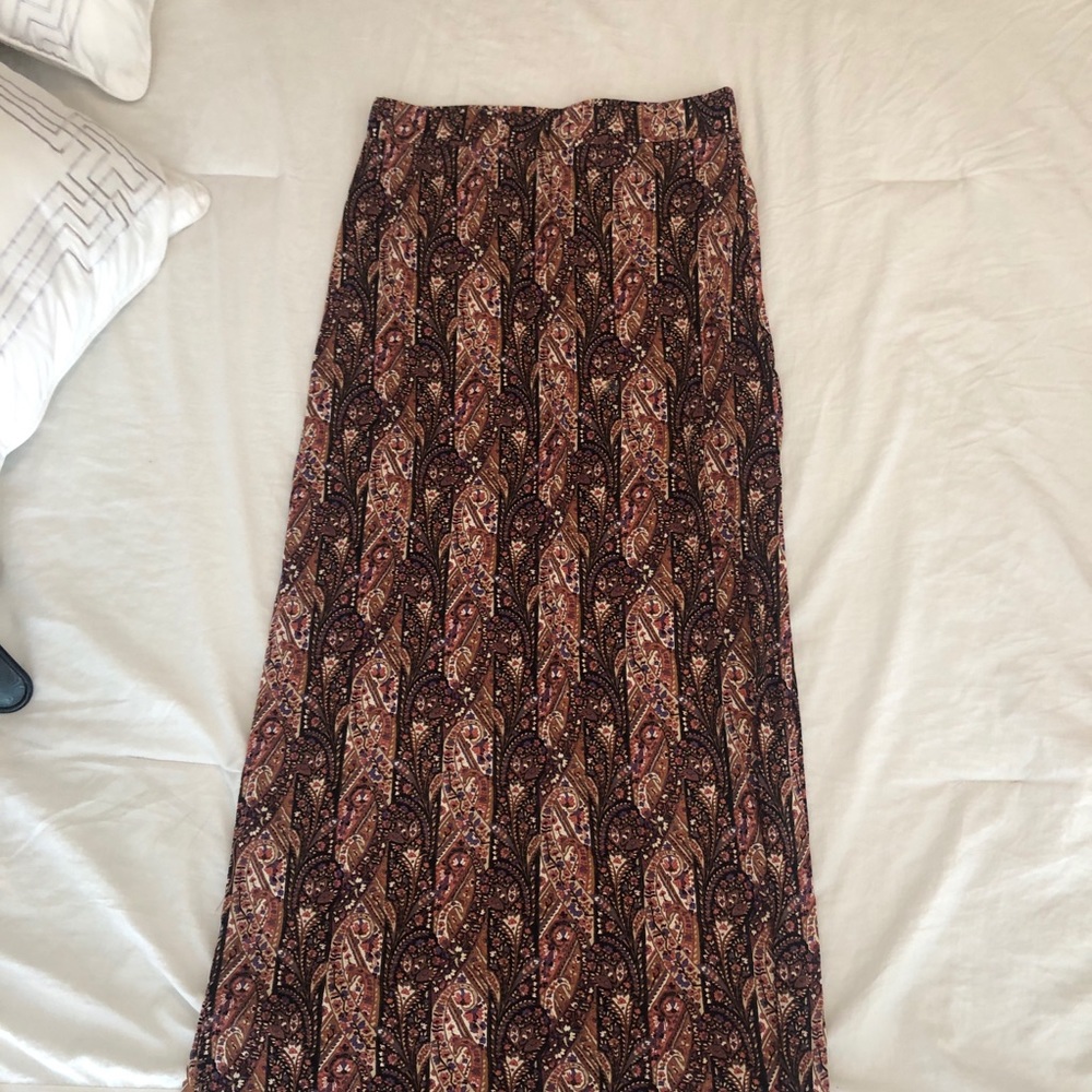 AE Maxi Skirt
